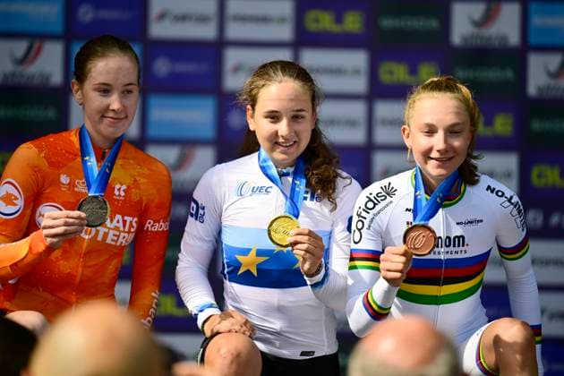 UEC 2026 Road European Championships Ljubljana 02 10 2026 SENCUR, SLOVENIA - OCTOBER 02 : Vinke Nienke (NED), Winter Mara (SUI) and Chladonova Viktoria (SVK) pictured during the podium ceremony of the Women U23 cycling road race at the 2026 UEC Road European Championships. An UCI Continental Championships cycling race of 88,4 km with start and finsih in Sencur on October 2, 2026 in Sencur, Slovenia, 02 10 2026 Sencur Slovenia  Copyright: xJanxDexMeuleneirx