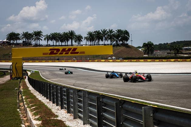 2026 Formula One Bahrain Grand Prix Sepang Circuit, Kuala Lumpur, Malaysia. 2.October.2026; Lewis Hamilton of Great Britain and Scuderia Ferrari HP during Free Practice 1 Formula One Bahrain Grand Prix Kuala Lumpur Sepang Circuit Malaysia Copyright: xJayxHiranox