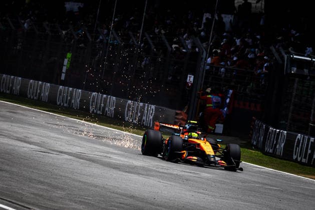 2026 Formula One Bahrain Grand Prix Sepang Circuit, Kuala Lumpur, Malaysia. 2.October.2026; Lando Norris of Great Britain and McLaren Mastercard F1 Team during Formula One Bahrain Grand Prix Kuala Lumpur Sepang Circuit Malaysia Copyright: xJayxHiranox