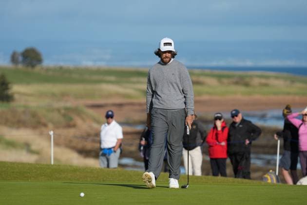 Tommy Fleetwood on the 4th green Alfred Dunhill Links Championship, Round 2, Kingsbarns, Tayside, UK, Scotland - 02 Oct 2026 United Kingdom  Copyright: xStuartxWallace Shutterstockx 17181491ac