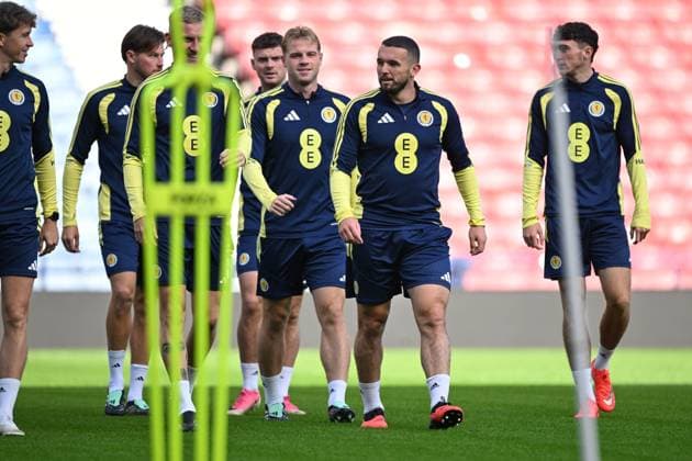 Stephen Welsh and John McGinn Scotland Team Training, International Football, Barclays Hampden, Glasgow, Scotland, UK - 02 Oct 2026Glasgow Lesser Hampden Scotland United Kingdom  Copyright: xMarkxRunnacles Shutterstockx 17180413a