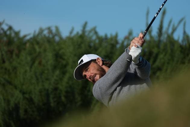 Tommy Fleetwood on the 5th tee Alfred Dunhill Links Championship, Round 2, Kingsbarns, Tayside, UK, Scotland - 02 Oct 2026 United Kingdom  Copyright: xStuartxWallace Shutterstockx 17181491ae