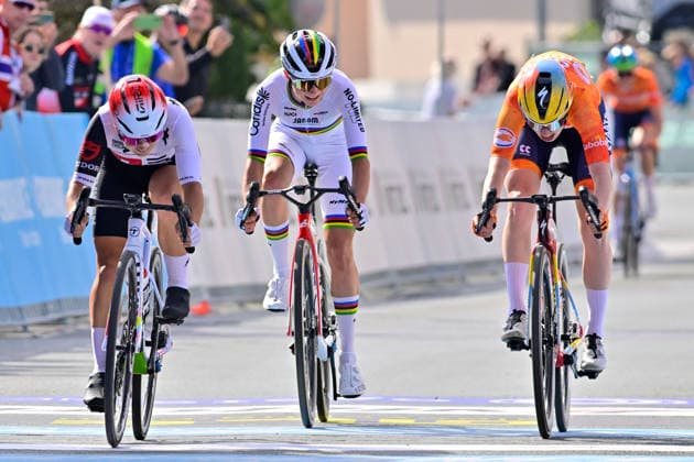 Mara Winter Wins Road Race at the 2026 UEC Road European Championships Mara Winter, Switzerland, Road Race, 88 km Nienke Vinke, Netherlands, Viktoria Chladoöová, Slovakia – 2026 UEC Road European Championships – Official 2026 UEC Road European Championships from October 2 to 7, 2026, in Ljubljana and äencur, Slovenia