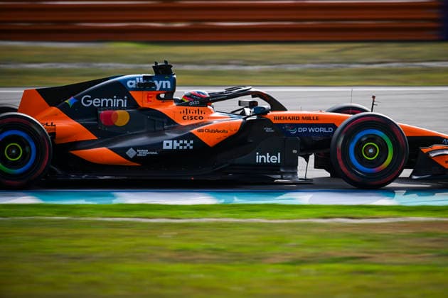 F1 - BAHRAIN GRAND PRIX IN MALAYSIA 2026 81 PIASTRI Oscar (aus), McLaren F1 Team MCL40, action during the 2026 Formula 1 Bahrain Grand Prix in Malaysia, 16th round of the 2026 Formula One World Championship, WM, Weltmeisterschaft from October 2 to 4, 2026 on the Sepang International Circuit, in Sepang, Malaysia - SepangMalaysia Copyright: xALBERTOxVIMERCATIx