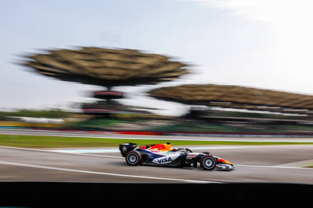 F1 - BAHRAIN GRAND PRIX IN MALAYSIA 2026 41 LINDBLAD Arvid (gbr), Visa Cash App RB F1 Team VCARB03, action during the 2026 Formula 1 Bahrain Grand Prix in Malaysia, 16th round of the 2026 Formula One World Championship, WM, Weltmeisterschaft from October 2 to 4, 2026 on the Sepang International Circuit, in Sepang, Malaysia - SepangMalaysia Copyright: xANTONINxVINCENTx