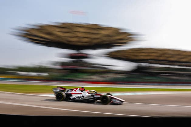 F1 - BAHRAIN GRAND PRIX IN MALAYSIA 2026 31 OCON Esteban (fra), TGR Haas F1 Team VF-26, action during the 2026 Formula 1 Bahrain Grand Prix in Malaysia, 16th round of the 2026 Formula One World Championship, WM, Weltmeisterschaft from October 2 to 4, 2026 on the Sepang International Circuit, in Sepang, Malaysia - SepangMalaysia Copyright: xANTONINxVINCENTx