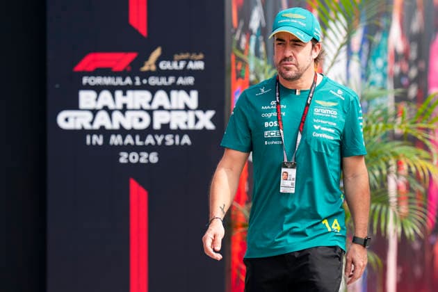 FORMULA 1 BAHRAIN GRAND PRIX IN MALAYSIA 2026 Fernando Alonso (SPA) 14 Aston Martin arriving for practice during the Formula 1 Gulf Air Bahrain Grand Prix in Malaysia 2026, Round 16 of the 2026 Formula 1 World Championship, WM, Weltmeisterschaft from 2nd - 4th October 2026 at Sepang International Circuit, Sepang, Malaysia. Credit: Robbie Hoad Every Second Media Editorial use only. All images are copyright Every Second Media Limited. No images may be reproduced without prior permission. Copyright: xIMAGO EveryxSecondxMediax ESM-2195-0207 RobbiexHoadx xEveryxSecondxMediax