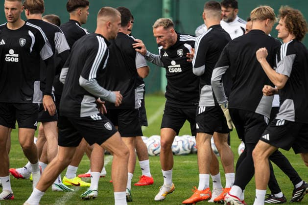 The Czech national soccer team training session during the media program prior to the UEFA Nations League match against Spain, in Prague, Czech Republic, October 2, 2026. Centre is Vladimir Coufal. (CTKxPhoto MichalxKamaryt) CTKPhotoP2026100205110  CTKPhotoP2026100205110