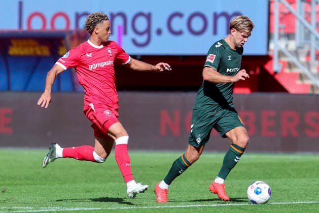 Daouda Weidmann of FC Twente Enschede and Niclas Fuellkrug of Werder Bremen battle for the ball during the friendly match between FC Twente Enschede and Werder Bremen at De Grolsch Veste on October 2, 2026, in Enschede, Netherlands Photo by Marco Steinbrenner, DeFodi Images Daouda Weidmann of FC Twente Enschede and Niclas Fuellkrug of Werder Bremen battle for the ball during the friendly match between FC Twente Enschede and Werder Bremen at De Grolsch Veste on October 2, 2026 in Enschede, Netherlands. Photo by Marco Steinbrenner, DeFodi Images. Photo by Marco Steinbrenner, DeFodi Images.