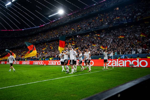 October 1, 2026, GER, Soccer, Men s, UEFA Nations League International Match, League A, Matchday 3, Germany vs. Serbia: Florian Wirtz (Germany, 17), Malick Thiaw (Germany, 2), Nick Woltemade (Germany, 11), Waldemar Anton (Germany, 3), Maximilian Mittelstädt (Germany, 18), Derry Scherhant (Germany, 9), Aleksandar Pavlovic (Germany, 5), Tom Bischof (Germany, 8) celebrate the 1–0 goal; in the background, fans in the stands wave flags and hold up Zalando advertisements and branding at the Allianz Arena in Munich, Bavaria, Germany Copyright: xNordphoto Memmlerx