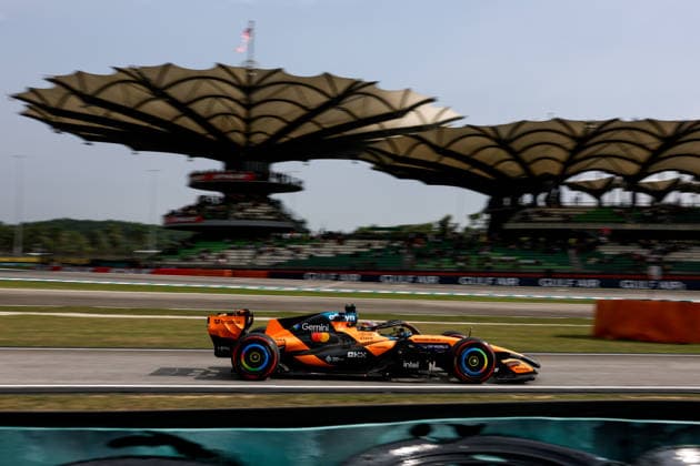 81 PIASTRI Oscar from , McLaren F1 Team MCL40, action from the 2026 Bahrain F1 Grand Prix in Malaysia, Round 16 of the 2026 Formula 1 season in Malaysia, 81 PIASTRI Oscar from , McLaren F1 Team MCL40, action from the 2026 Bahrain F1 Grand Prix in Malaysia, the 16th round of the 2026 Formula One World Championship held from October 2 to 4, 2026 at the Sepang International Circuit in Sepang, Malaysia. Photo by Jiri Krenek, Active Pictures Malaysia