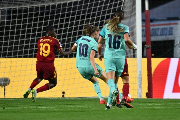 IPA89220079 - Caroline Graham Hansen of F.C. Barcelona scores the goal to make it 0-1 during Matchday 2 of the 2026 27 UEFA Women s Champions League group stage, a soccer match between A.S. Roma and F.C. Barcelona at Tre Fontane Stadium on September 30, 2026, in Rome, Italy. Copyright: xDomenicoxCippitelli IPAxSportx xx IPA89220079