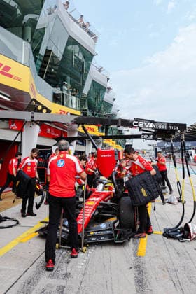 2026 Formula 1 Malaysia GP - Practices Day LEWIS HAMILTON (GBR) of Scuderia Ferrari HP FP2 on Friday during the 2026 Formula 1 Gulf Air Bahrain Grand Prix in Malaysia at Sepang International Circuit on October 2, 2026. Photo by Tan Jun Da ABACAPRESS.COM Kuala Lumpur Malaysia Copyright: xJunxDaxTan ABACAx