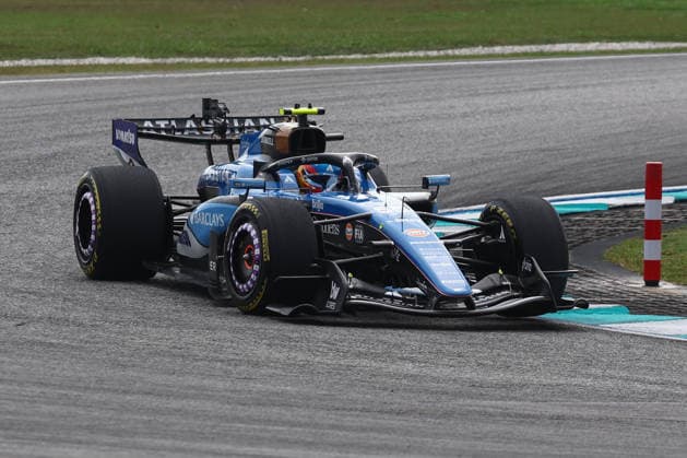 F1 Bahrain Grand Prix Practice 1 And Practice 2 Carlos Sainz of Atlassian Williams during the second practice ahead of the Formula 1 Bahrain Grand Prix at Sepang International Circuit in Sepang, Malaysia on October 2, 2026. Sepang Malaysia  Copyright: xJakubxPorzyckix originalFilename:porzycki-f1bahrai261002_nprSM.jpg