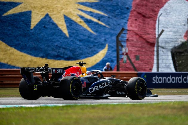 F1 - BAHRAIN GRAND PRIX IN MALAYSIA 2026 03 VERSTAPPEN Max (nld), Red Bull Racing Ford RB22, action during the 2026 Formula 1 Bahrain Grand Prix in Malaysia, 16th round of the 2026 Formula One World Championship, WM, Weltmeisterschaft from October 2 to 4, 2026 on the Sepang International Circuit, in Sepang, Malaysia - SepangMalaysia  Copyright: xALBERTOxVIMERCATIx