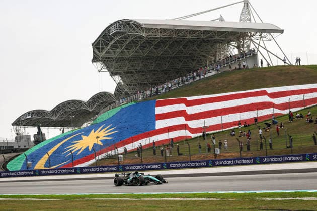 F1 - BAHRAIN GRAND PRIX IN MALAYSIA 2026 63 RUSSELL George (gbr), Mercedes AMG F1 Team W17, action during the 2026 Formula 1 Bahrain Grand Prix in Malaysia, 16th round of the 2026 Formula One World Championship, WM, Weltmeisterschaft from October 2 to 4, 2026 on the Sepang International Circuit, in Sepang, Malaysia - SepangMalaysia Copyright: xXavixBonillax