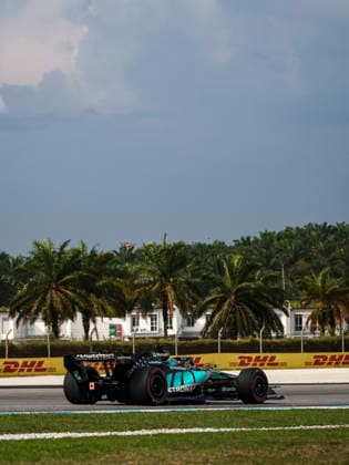 F1 - BAHRAIN GRAND PRIX IN MALAYSIA 2026 63 RUSSELL George (gbr), Mercedes AMG F1 Team W17, action during the 2026 Formula 1 Bahrain Grand Prix in Malaysia, 16th round of the 2026 Formula One World Championship, WM, Weltmeisterschaft from October 2 to 4, 2026 on the Sepang International Circuit, in Sepang, Malaysia - SepangMalaysia Copyright: xXavixBonillax