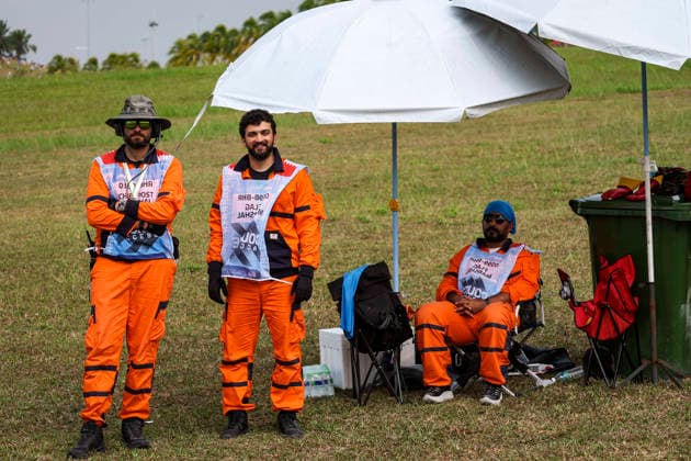 F1 - BAHRAIN GRAND PRIX IN MALAYSIA 2026 marshall, commissaire de piste, marshal, marshalls, marshals during the 2026 Formula 1 Bahrain Grand Prix in Malaysia, 16th round of the 2026 Formula One World Championship, WM, Weltmeisterschaft from October 2 to 4, 2026 on the Sepang International Circuit, in Sepang, Malaysia - SepangMalaysia  Copyright: xXavixBonillax