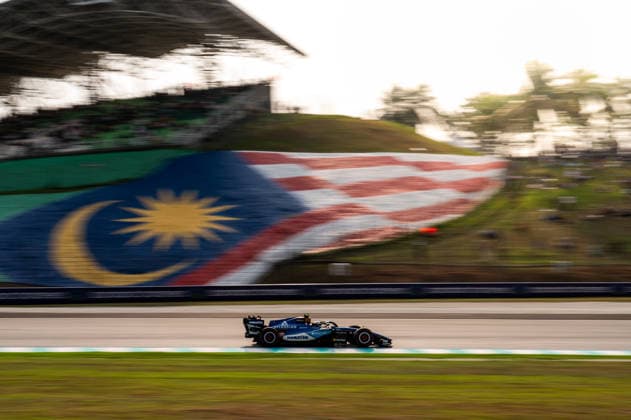 F1 - BAHRAIN GRAND PRIX IN MALAYSIA 2026 55 SAINZ Carlos (spa), Williams Racing FW48, action during the 2026 Formula 1 Bahrain Grand Prix in Malaysia, 16th round of the 2026 Formula One World Championship, WM, Weltmeisterschaft from October 2 to 4, 2026 on the Sepang International Circuit, in Sepang, Malaysia - SepangMalaysia  Copyright: xALBERTOxVIMERCATIx