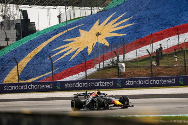 F1 - BAHRAIN GRAND PRIX IN MALAYSIA 2026 03 VERSTAPPEN Max (nld), Red Bull Racing Ford RB22, action during the 2026 Formula 1 Bahrain Grand Prix in Malaysia, 16th round of the 2026 Formula One World Championship, WM, Weltmeisterschaft from October 2 to 4, 2026 on the Sepang International Circuit, in Sepang, Malaysia - SepangMalaysia  Copyright: xXavixBonillax