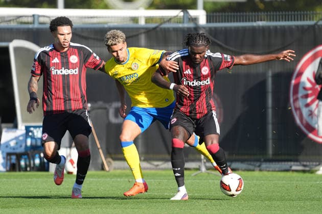 Nnamdi Collins (Eintracht Frankfurt), Lilian Brassier (Eintracht Frankfurt) vs. Yann Stamm (Eintracht Braunschweig), October 2, 2026, Bundesliga, 2026–27 season, Eintracht Frankfurt vs. Eintracht Braunschweig, Deutsche Bank Park, Training Field, Friendly Match