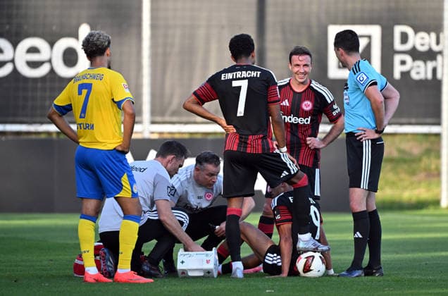 October 2, 2026, xjhx, soccer exhibition match, Eintracht Frankfurt vs. Eintracht Braunschweig, Ayoube Amaimouni Echghouyab, Eintracht Frankfurt, treatment, Frankfurt am Main
