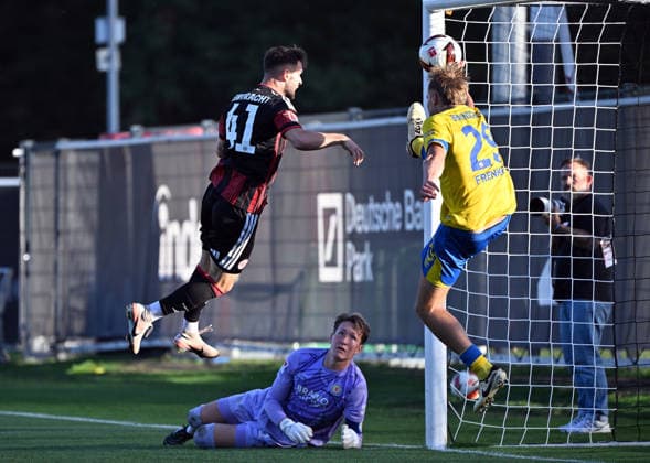 October 2, 2026, xjhx, soccer friendly match, Eintracht Frankfurt vs. Eintracht Braunschweig; left: Paul Wünsch (Eintracht Frankfurt), Ron Thorben Hoffmann (Eintracht Braunschweig), Lukas Frenkert (Eintracht Braunschweig) scores the goal, making it 4–0 in Frankfurt am Main