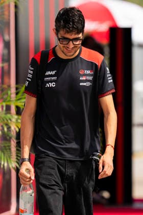 FORMULA 1 BAHRAIN GRAND PRIX IN MALAYSIA 2026 Esteban Ocon (FRA) 31 Haas F1 Team arriving for practice during the Formula 1 Gulf Air Bahrain Grand Prix in Malaysia 2026, Round 16 of the 2026 Formula 1 World Championship, WM, Weltmeisterschaft from 2nd - 4th October 2026 at Sepang International Circuit, Sepang, Malaysia. Credit: Robbie Hoad Every Second Media Editorial use only. All images are copyright Every Second Media Limited. No images may be reproduced without prior permission. Copyright: xIMAGO EveryxSecondxMediax ESM-2195-0222 RobbiexHoadx xEveryxSecondxMediax