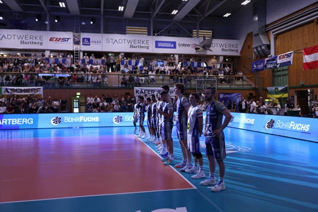VOLLEYBALL - Coppa Pallavolo Senza Confini HARTBERG,AUSTRIA,02.OCT.26 - VOLLEYBALL - Coppa Pallavolo Senza Confini, TSV Hartberg vs ACH Volley Ljubljana. Image shows team of Hartberg.  GEPAxpictures xChrisxBauer