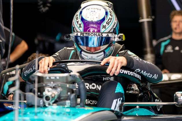 October 2, 2026, Kuala Lumpur, Malaysia: Andrea Kimi Antonelli (ITA) (Mercedes-AMG Petronas F1 Team) in the garage before free practice 2 of the Formula 1 Bahrain Grand Prix In Malaysia 2026 at the Sepang International Circuit. Kuala Lumpur Malaysia - ZUMAs197 20261002_aaa_s197_131 Copyright: xLucaxMartinix