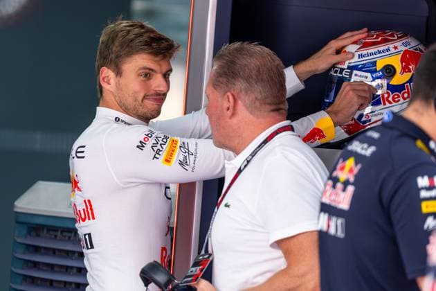 October 2, 2026, Kuala Lumpur, Malaysia: Max Verstappen (NLD) (Oracle Red Bull Racing) in the garage before free practice 2 of the Formula 1 Bahrain Grand Prix In Malaysia 2026 at the Sepang International Circuit. Kuala Lumpur Malaysia - ZUMAs197 20261002_aaa_s197_136 Copyright: xLucaxMartinix