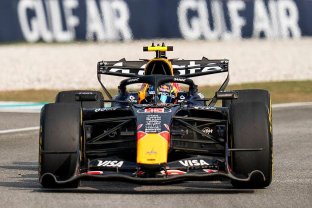 FORMULA 1 BAHRAIN GRAND PRIX IN MALAYSIA 2026 Isack Hadjar (FRA) 6 Red Bull Racing in practice during the Formula 1 Gulf Air Bahrain Grand Prix in Malaysia 2026, Round 16 of the 2026 Formula 1 World Championship, WM, Weltmeisterschaft from 2nd - 4th October 2026 at Sepang International Circuit, Sepang, Malaysia. Credit: Robbie Hoad Every Second Media Editorial use only. All images are copyright Every Second Media Limited. No images may be reproduced without prior permission. Copyright: xIMAGO EveryxSecondxMediax ESM-2195-0267 RobbiexHoadx xEveryxSecondxMediax