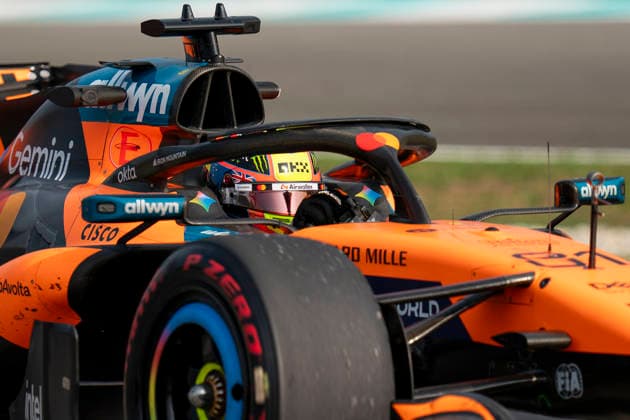 FORMULA 1 BAHRAIN GRAND PRIX IN MALAYSIA 2026 Oscar Piastri (AUS) 81 McLaren in practice during the Formula 1 Gulf Air Bahrain Grand Prix in Malaysia 2026, Round 16 of the 2026 Formula 1 World Championship, WM, Weltmeisterschaft from 2nd - 4th October 2026 at Sepang International Circuit, Sepang, Malaysia. Credit: Robbie Hoad Every Second Media Editorial use only. All images are copyright Every Second Media Limited. No images may be reproduced without prior permission. Copyright: xIMAGO EveryxSecondxMediax ESM-2195-0273 RobbiexHoadx xEveryxSecondxMediax