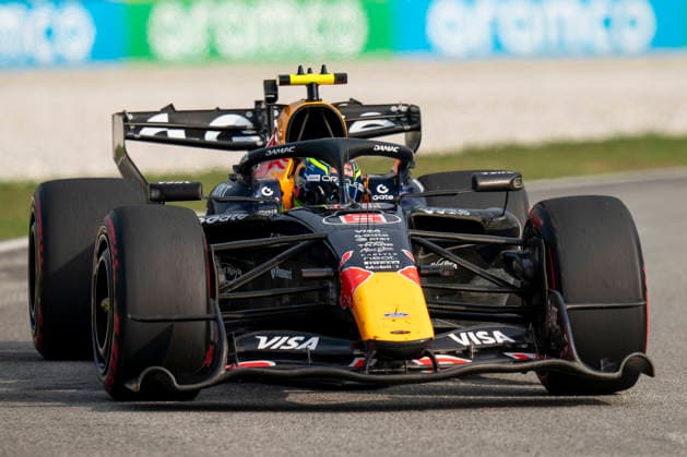 FORMULA 1 BAHRAIN GRAND PRIX IN MALAYSIA 2026 Isack Hadjar (FRA) 6 Red Bull Racing in practice during the Formula 1 Gulf Air Bahrain Grand Prix in Malaysia 2026, Round 16 of the 2026 Formula 1 World Championship, WM, Weltmeisterschaft from 2nd - 4th October 2026 at Sepang International Circuit, Sepang, Malaysia. Credit: Robbie Hoad Every Second Media Editorial use only. All images are copyright Every Second Media Limited. No images may be reproduced without prior permission. Copyright: xIMAGO EveryxSecondxMediax ESM-2195-0278 RobbiexHoadx xEveryxSecondxMediax