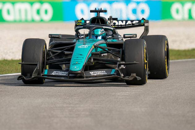 FORMULA 1 BAHRAIN GRAND PRIX IN MALAYSIA 2026 George Russell (GBR) 63 Mercedes in practice during the Formula 1 Gulf Air Bahrain Grand Prix in Malaysia 2026, Round 16 of the 2026 Formula 1 World Championship, WM, Weltmeisterschaft from 2nd - 4th October 2026 at Sepang International Circuit, Sepang, Malaysia. Credit: Robbie Hoad Every Second Media Editorial use only. All images are copyright Every Second Media Limited. No images may be reproduced without prior permission. Copyright: xIMAGO EveryxSecondxMediax ESM-2195-0280 RobbiexHoadx xEveryxSecondxMediax