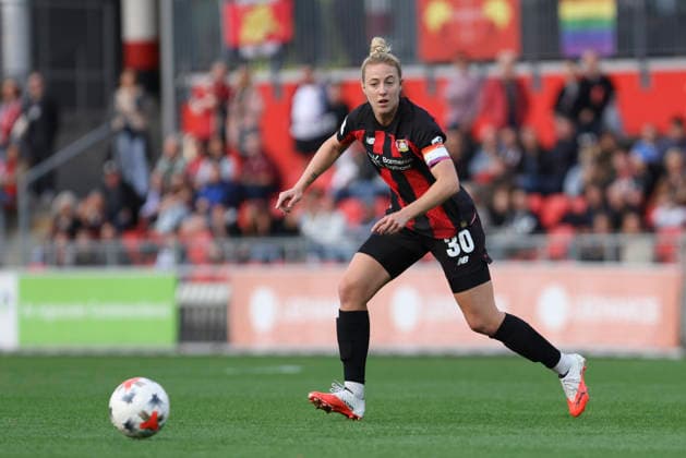 Carolin Simon of Bayer 04 Leverkusen in action, on the ball, making a solo run during the Women s Bundesliga match between Bayer 04 Leverkusen and SV Werder Bremen, Ulrich Haberland Stadium on October 2, 2026, in Leverkusen, Germany. Photo by Oliver Kaelke, DeFodi Images. Carolin Simon of Bayer 04 Leverkusen controls the ball during the Bundesliga match between Bayer 04 Leverkusen and SV Werder Bremen at Ulrich Haberland Stadium on October 2, 2026 in Leverkusen, Germany. Photo by Oliver Kaelke, DeFodi Images. DFB and DFL regulations prohibit any use of photographs as image sequences and or quasi-video. Photo by Oliver Kaelke, DeFodi Images.
