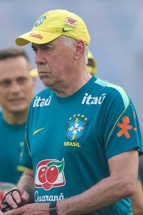 India Vs Brazil Friendly Football Friendly Match 2026 Carlo Ancelotti, head coach of Brazil, during a pre-match training session ahead of the India-Brazil football friendly at the Vivekananda Yuba Bharati Krirangan (VYBK) Stadium in Kolkata, India, on October 2, 2026. KOLKATA West Bengal India  Copyright: xShubhajitxRoyxKarmakarx originalFilename:roykarmakar-indiavsb261002_np8mz.jpg