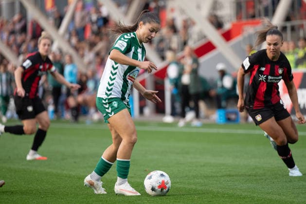 Luna Vanzeir 30, Werder Bremen Women in Action, Bayer 04 Leverkusen Women vs. SV Werder Bremen Women, Soccer, Google Pixel Women s Bundesliga, Matchday 6, 2026–2027, October 2, 2026 DFB regulations prohibit any use of photographs as image sequences and or quasi-video Leverkusen, North Rhine-Westphalia, Germany Copyright: xkolbert-press MarkusxVerwimpx