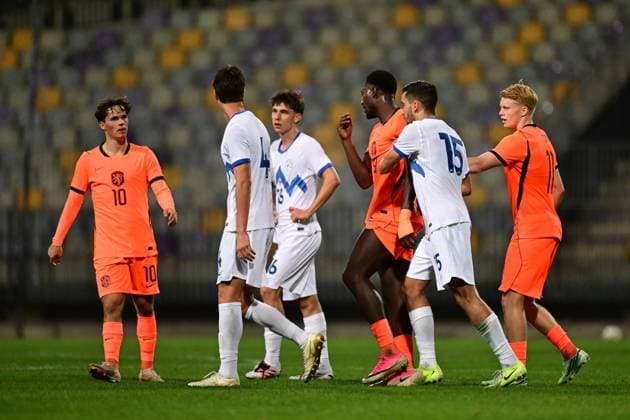MARIBOR , 02-10-2026 , Stadion Ljudski vrt , season 2026 2027 , UEFA EURO, EM, Europameisterschaft,Fussball U-21 Qualification football , match between Slovenia U-21 and Netherlands U-21, picture shows Netherlands U21, U 21 player Lequincio Zeefuik and Slovenia U21 player Relja Obric Slovenia - Netherlands u21 x207824432x Copyright: