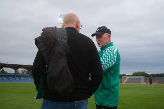 October 2, 2026 Men s Soccer 2026–2027 dachbleche24 State Cup, 2nd Round: SG Reppichau vs. Hallescher FC at Paul Greifzu Stadium, Dessau-Roßlau; Uwe Dannenberg of the Dessau-Roßlau Sports Department in conversation with Andreas Wolf of SG Reppichau, Assistant Coach, Dessau Roßlau, Saxony-Anhalt, Germany
