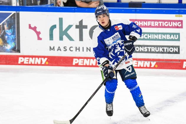 Straubing Tigers vs. Pinguins Bremerhaven, Ice Hockey, German Ice Hockey League, Penny DEL, Matchday 5, 2026–2027 Season, October 2, 2026, Simon Seidl, Straubing Tigers, Men s Ice Hockey, German Ice Hockey League, Penny DEL, Matchday 5, 2026–2027 Season on October 2, 2026, at the Eisstadion am Pulverturm, Straubing Tigers (blue) vs. Pinguins Bremerhaven (white)