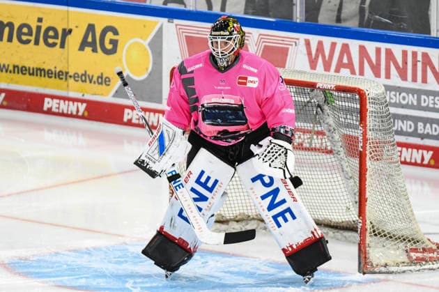 Straubing Tigers vs. Pinguins Bremerhaven, Ice Hockey, German Ice Hockey League, Penny DEL, Matchday 5, 2026–2027 Season, October 2, 2026 Kristers Gudlevskis Pinguins Bremerhaven, Men s Ice Hockey, German Ice Hockey League, Penny DEL, Matchday 5, 2026–2027 Season on February 10, 2026, at the Eisstadion am Pulverturm, Straubing Tigers (blue) vs. Pinguins Bremerhaven (white)