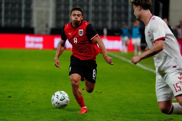 SOCCER - UEFA U21, U 21 EURO quali, AUT vs DEN VIENNA,AUSTRIA,02.OCT.26 - SOCCER - UEFA European Under-21 Championship 2027, qualifiers, OEFB Under-21 international match, Länderspiel, Nationalmannschaft Austria vs Denmark. Image shows Jacob Peter Hoedl (AUT) and Villads Nielsen (DEN). GEPAxpictures xKevinxKada