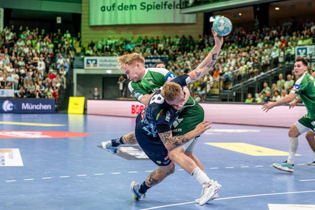 OPEL Handball Bundesliga: HSG Wetzlar vs. Rhein Neckar Löwen, October 2, 2026; Edwin Aspenbäck (Rhein Neckar Löwen), 78, Georg Löwen, HSG Wetzlar, 33 OPEL Handball Bundesliga: HSG Wetzlar vs. Rhein Neckar Löwen, Wetzlar, October 2, 2026 Copyright: xBEAUTIFULxSPORTS Roeczeyx