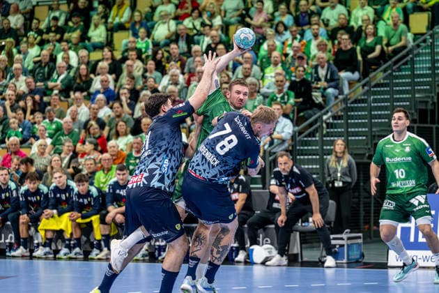 OPEL Handball Bundesliga: HSG Wetzlar vs. Rhein Neckar Löwen, 10 02 26; Dominik Mappes (HSG Wetzlar), 7; Edwin Aspenbäck (Rhein Neckar Löwen), 78; Aron Seesing, Rhein Neckar Löwen, 21 OPEL Handball Bundesliga: HSG Wetzlar vs. Rhein Neckar Löwen, Wetzlar, October 2, 2026 Copyright: xBEAUTIFULxSPORTS Roeczeyx