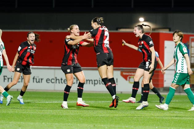 Soccer I Women s I 2026–2027 Season I Bundesliga I Bayer 04 Leverkusen vs. Werder Bremen I October 2, 2026 Cornelia Kramer 7, Bayer 04 Leverkusen, and Selina Ostermeier 2, Bayer 04 Leverkusen celebrate after the 2–2 tie for Bayer 04 Leverkusen at Ulrich Haberland Stadium in North Rhine-Westphalia, Germany Copyright: xLobeca CedricxSiefkerx