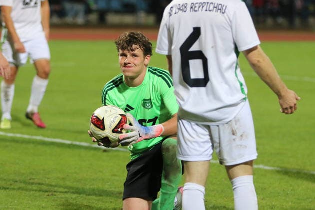 October 2, 2026 Men s Soccer 2026–2027 dachbleche24 State Cup, 2nd Round: SG Reppichau vs. Hallescher FC at Paul Greifzu Stadium, Dessau-Roßlau, Max Schenk, Reppichau, 1, green has the ball securely; Dessau-Roßlau, Saxony-Anhalt, Germany