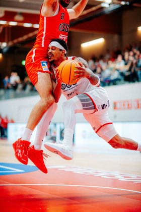 BB 2BL SBB Boerde Baskets vs. Giessen 46ers: Marcus Evans of the SBB Boerde Baskets during the 2026–2027 season in the 2nd Barmer Basketball Bundesliga Pro A on Matchday 2, when the SBB Boerde Baskets faced the Giessen 46ers at the Wolfgang Lakenmacher Halle on October 2, 2026, in Magdeburg, Saxony-Anhalt, Germany