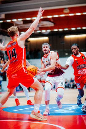BB 2BL SBB Boerde Baskets vs. Giessen 46ers: Martin Bogdanov of the SBB Boerde Baskets during the 2026–2027 season in the 2nd Barmer Basketball Bundesliga Pro A on Matchday 2, when the SBB Baskets and the Giessen 46ers faced off at the Wolfgang Lakenmacher Halle on October 2, 2026, in Magdeburg, Saxony-Anhalt, Germany