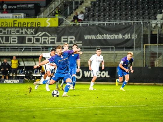 October 2, 2026, xwppx, Southwest Regional Soccer League, SV Sandhausen vs. 1. FC Kaiserslautern II, photo by Oleg Skakun: 1. FC Kaiserslautern II misses a penalty kick